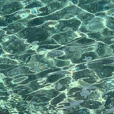 Clean Water 760mm x 610mm